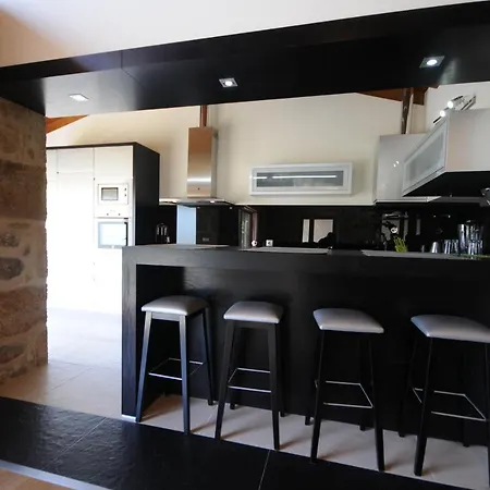 Вилла Sleeps 7 With Pool Air Con And Wifi Balugaes