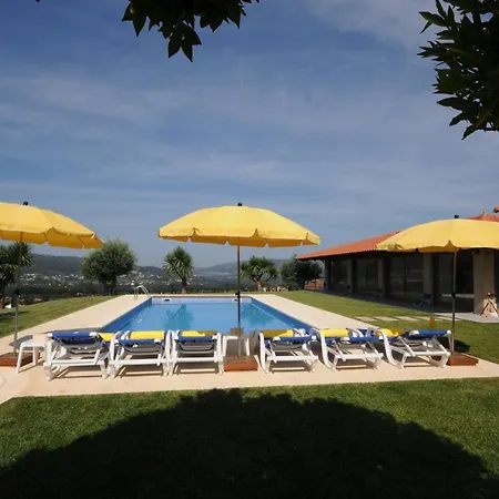Villa Sleeps 7 With Pool Air Con And Wifi Balugães
