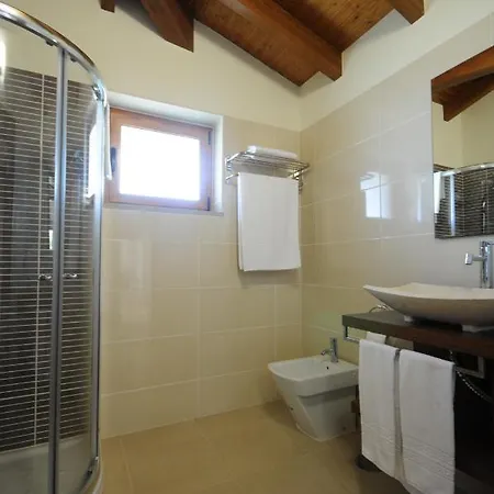 Villa Sleeps 7 With Pool Air Con And Wifi Balugães