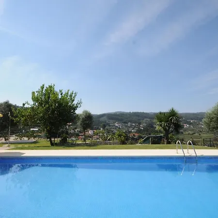 Sleeps 7 With Pool Air Con And Wifi * Balugaes